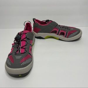Teva pink omnium hiking watersport sandals